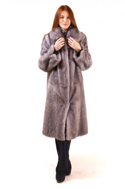 Пальто из меха норки (модель 700)
